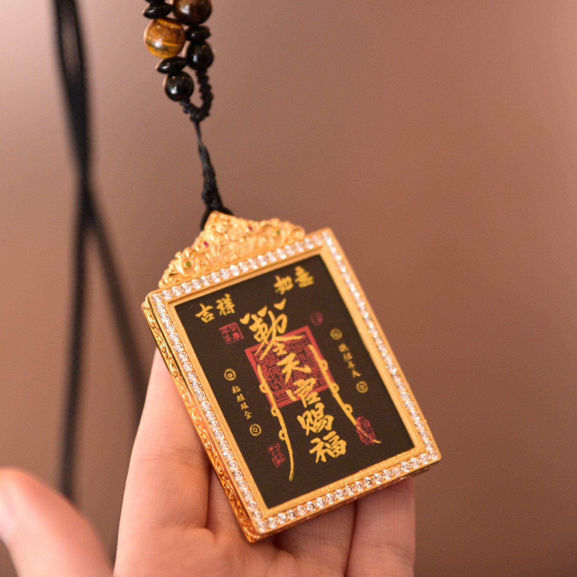 Taoist official’s blessing